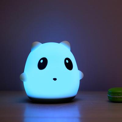 China 2018 Rechargeable Panda pat light led Silicon night light with colorful lighting for sale