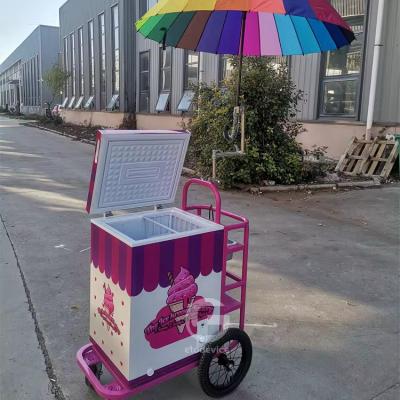 China Individuelle Eiscreme Push-Wagen Eiscreme-Wagen mobiler Lebensmittelwagen mit Regenschirm zu verkaufen