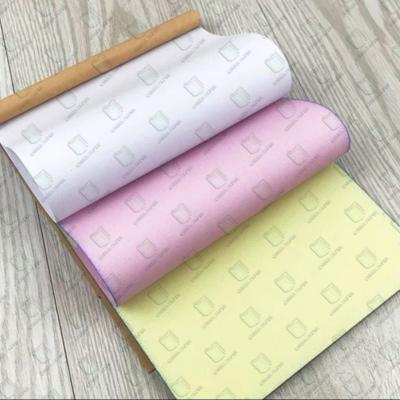 China Papel de impresión sin carbono/NCR 100% de celulosa virgen de múltiples capas de imagen de color y visualización rápida en venta