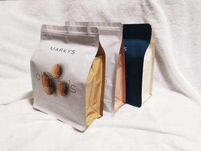 Cina Plastic Stand Up Zipper Pouch Bags Personalized Printed bag truffle mushroom pouches bags with spot uv inside foil in vendita