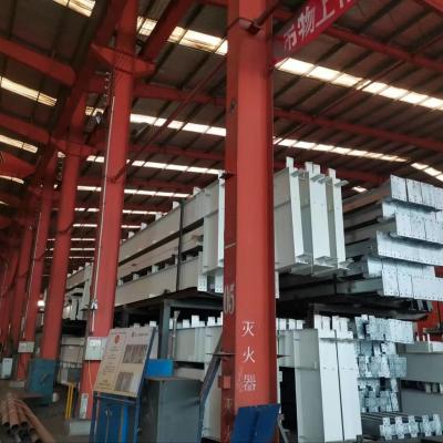 Chine Construction de bâtiments en acier préfabriqués Atelier d'embouteillage d'eau à vendre