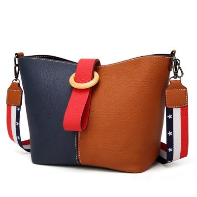 China European and American fashion new fashion women's bag spliced main women's shoulder bag for sale