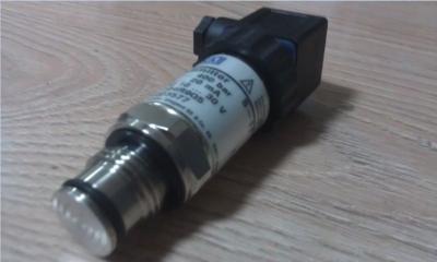 China WIKA T12.30.000 Wika Rail Mount Transmitter for sale