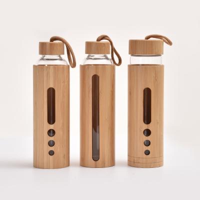 China Sustainable 550ML Bamboo Water Bottle Pastoral Style Bamboo Shell Glass Water Bottle New Creative Gift Fashion Bamboo Shell Glass Water Cup for sale