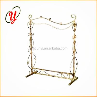 China Ripple Post Iron Art Fabric Reinforced Single Display Rack for sale