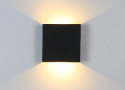 Chine éclairage extérieur moderne de mur de 8.6*7*4cm à vendre