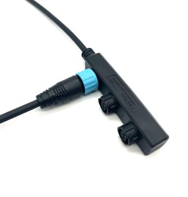 China CE 10A IP67 Conjunto de conectores de bloqueo automático de 2 pines de 3 vías en venta