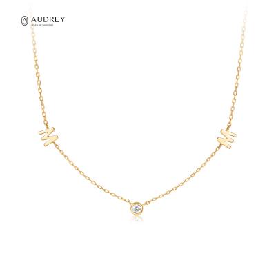 China MOM Nickel Free Diamond Fine Jewelry Audrey Jewelery Wholesale Solid Gold 14K Letter Charm Necklace Necklace for sale