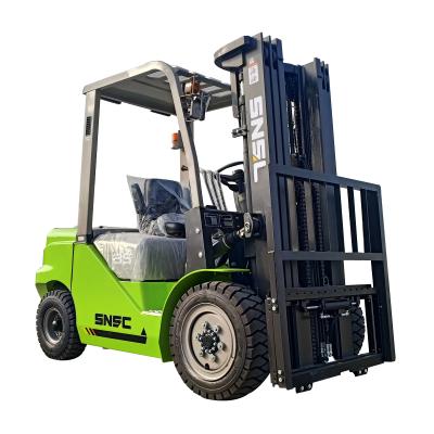 Cina 3 tonnellate di carrelli elevatori diesel con personalizzazione e Giappone Shimadzu Valve pompa a Panama in vendita
