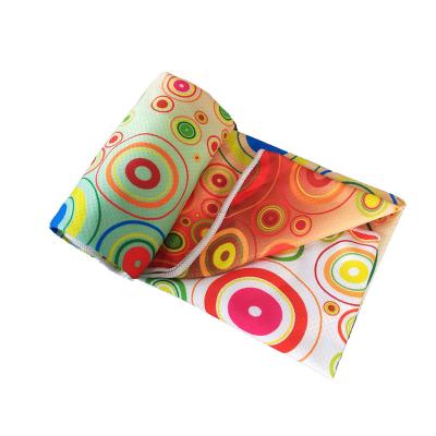 Chine GV Microfiber à séchage rapide gardent la serviette fraîche pour le temps chaud Logo Multicolor fait sur commande à vendre