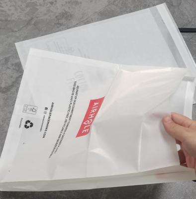 China Bolsas de papel personalizadas de 40 gramos impresas con guaseta lateral Solución de embalaje perfecta en venta
