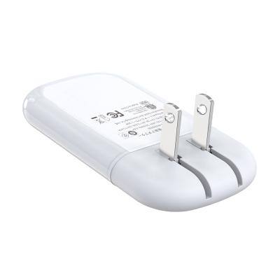 China Ultra-thin Volume Design PD 20W Charger For iPhone US EU Plug 20W USB-C Wall Charger Fast Charging Adapter for sale