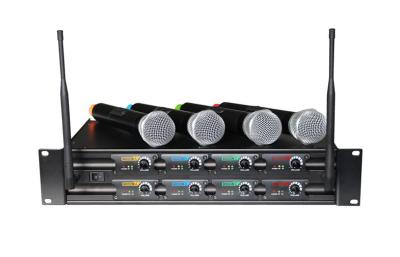 China Professional UHF Wireless Microphone for sale