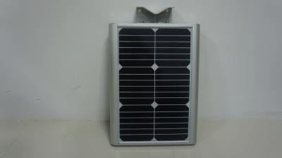 China Energy - efficient Outdoor Solar LED Street Light 15 W For Highway for sale