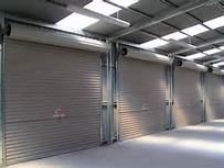 China Porta da frente de segurança industrial de aço galvanizado com suporte de parede de fundo de TV à venda