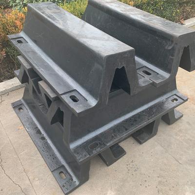Cina Fender di gomma a super arco con rigidezza 70-85A in vendita