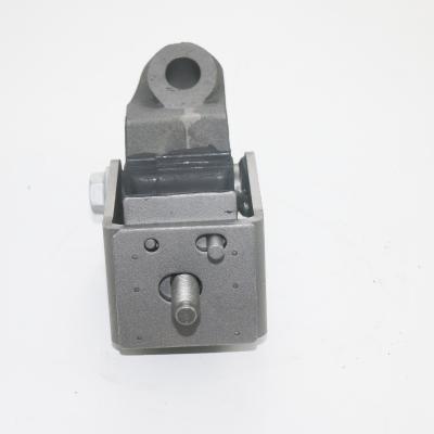 China Ford Import Ranger 2018 Steel Belt Bracket Engine Mount L-Type FD-030092/UC9M-39-050T-M1/AB39-6B032-A/J/UF9S-39-050A for sale