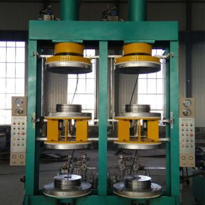 Chine Machine de vulcanisation de pneu de moto hydraulique à vendre