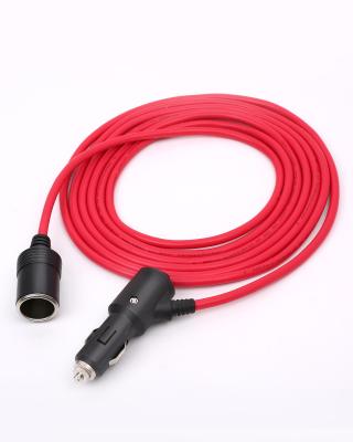 China Cable de adaptador de energia de tomada de cigarro de carro com material de cobertura de fibra de nylon à venda