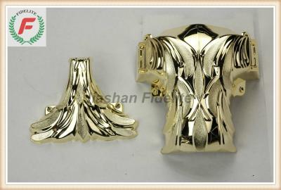 Chine Cuivre argenté pp d'or ou décoration en plastique d'enterrement de feuille du coin 1# de cercueil d'ABS à vendre