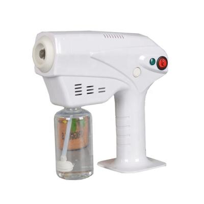 China Blue Mist Light Handheld Fine Spray Machine Electric Sprayer Garden Mist Sanitizer Atomizer Sprayer for sale