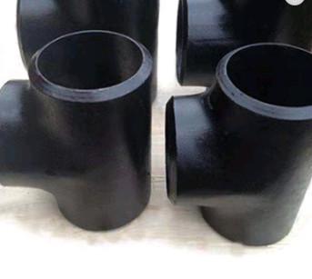 Chine Sifflez la ligne de feu chimique à flasque par acier au carbone convenable d'utilisation de soudage bout à bout de pièce en t d'Astm à vendre