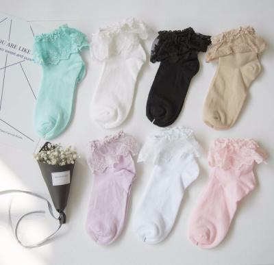 China 2018 Antibacterial New Cotton Summer Vintage Lace Ruched Ankle Socks Antibacterial Cute Soft Socks for sale