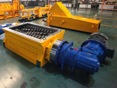 Chine Double défibreur industriel RGD900 380V de machine de déchiquetage de déchets solides de moteur à vendre