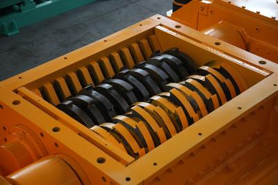 Chine Broyeur de rebut électronique vigoureux d'OIN, machine durable de broyeur des déchets RGD1200 à vendre