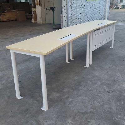 China Rectangular de madera de escritorio curvado de oficina CEO Sala de reuniones Mesa de entrenamiento de oficina en venta