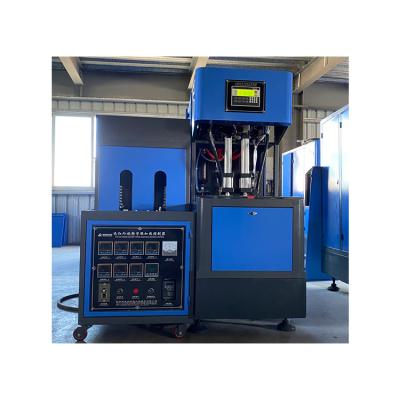Chine 22.4 kW LG2B-3L Machine à souffler en PET Bouteilles en plastique 2 Machines à cavités attrayantes à vendre