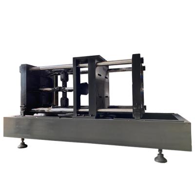 Chine LGB-10L machine de moulage semi-automatique de bouteille pour animaux de compagnie avec cylindre rotatif FESTO à vendre