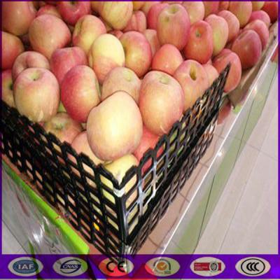 China Estantes negros del divisor de la fruta y verdura del hierro con buen precio en venta