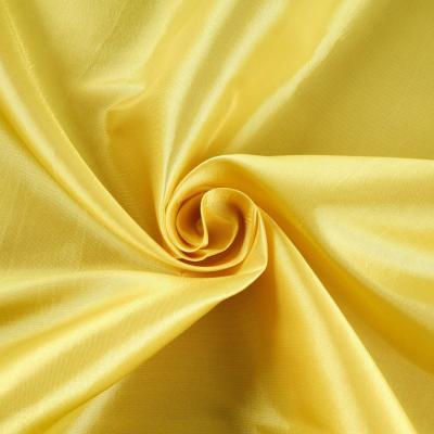 China 2020 Qood Light Yellow Iridescent Quality Color Taffeta Fabric For Evening Party And Bridal Dress for sale