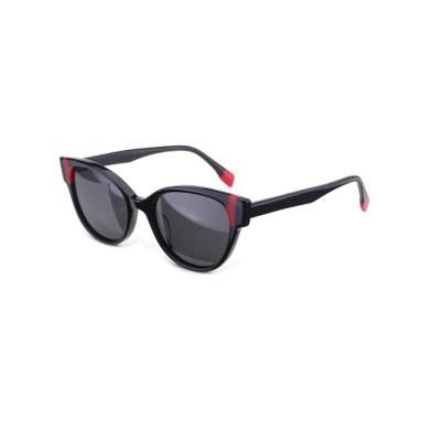 China New Fashion Sun Glasses Luxury Oversized Sunglasses For Women Retro Vintage Square Rivet Sun Glass Shades Ladies Hollow One Piece Punk Eyewear for sale