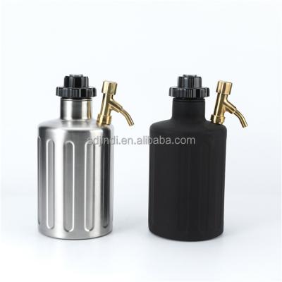 China 5Liter PORTABLE Mini Keg with CO2 Tap and Regulator 64oz Mini Beer Shaker Keg for Beer for sale