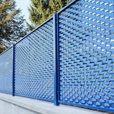 Κίνα 0.5mm - 8mm Ανθεκτικό στη διάβρωση επεκταμένο μεταλλικό δίχτυ για εξωτερικές φράχτες προς πώληση