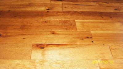 China American Hickory Solid Flooring handscraped and Distressed Surface for sale
