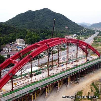 Chine Customizable Steel Arch Bridge Heavy Load Long Span à vendre