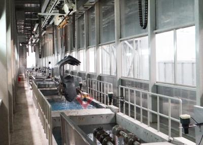 Chine Pulvérisez la pièce dans la ligne de peinture automatique de moto équipements de peinture intelligents d'entraînement à chaînes à vendre