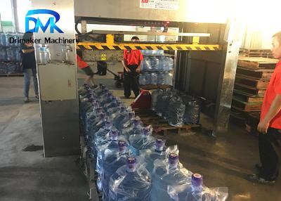 China Stable Gallon Filling Machine 5 Gallon Bottle Palletizer Small gas Consumption for sale
