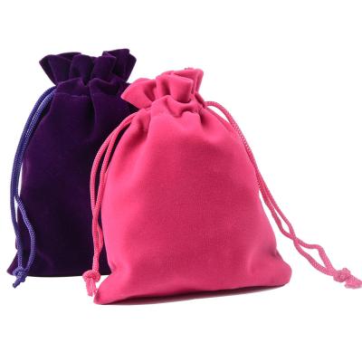 China FASHIONABLE custom wholesale jewelry pouch small logo 7X9cm drawstring gift velvet bag for sale
