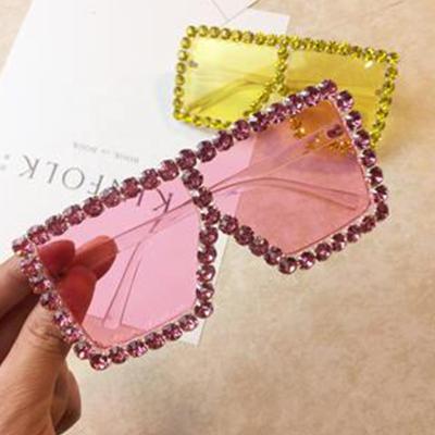 China 2020 New Arrival Lots Of Fashion Sunglasses Color Luxury Rhinestone Oversized Square Glass Women Vintage Shades Branded Sunglasses for sale