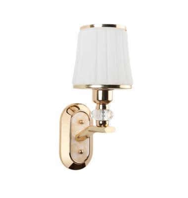 China Contemporary Simple Wall Lamp Modern Bedroom Bedside Lamp for sale