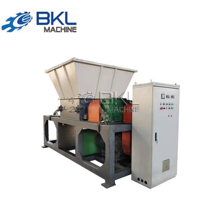 China De dubbele Schacht Plastic Machine Automotic van de Recyclingsontvezelmachine Te koop