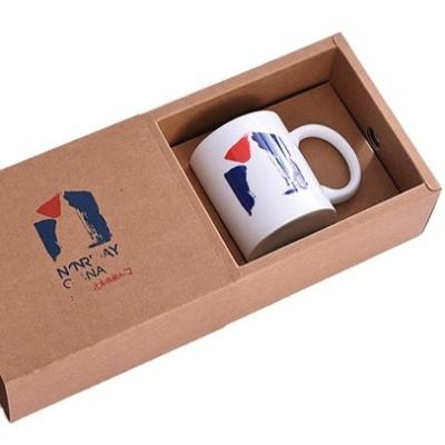 Китай Складываемые скользящие прямоугольные Kraft гофрированные коробки Подарочные кофейные кружки Отгрузочные коробки с ящиком продается