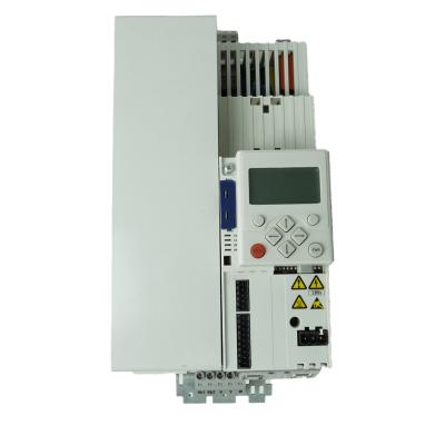 China New Original Stock 167.5*185.8*80mm E84AVSCE5524SX0 Lenze Inverter HVAC Drive Frequency Converter Servo Drive for sale