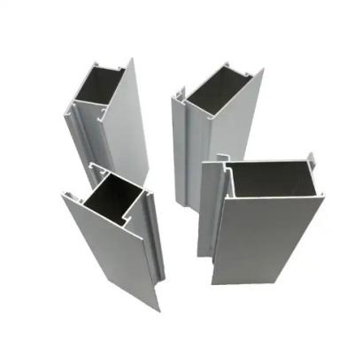 China Perfil de aluminio para ventanas corredizas cumple con el estándar GB y acabado de molino desde arriba en venta