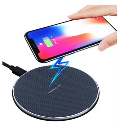 China Universal Free sample customized acrylic metal logo 10W 15W wireless android phone charger fast charging for iphone for sale