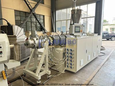 China Van de de Pijpuitdrijving van pvc van Ce ISO Diameter van de de Lijnpijp 16 - 630mm 22 - 160KW-Extrudermacht Te koop